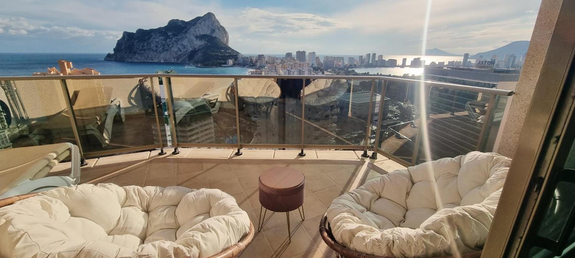 Esmeralda Suites Sunrise Con Piscina Calp Exterior foto